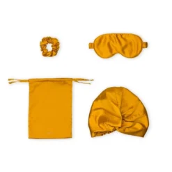 WNDR LN Self Care Kit -Vera Bradley || Rockland || Disney Shop GUEST 10d72544 b5bf 4b57 a8b2 9d281e7f0d54