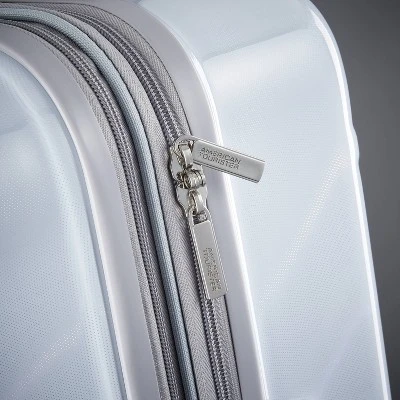 American Tourister Moonlight Hardside Medium Checked Spinner Suitcase - Iridescent White 5 American Tourister Moonlight Hardside Medium Checked Spinner Suitcase - Iridescent White - Image 5