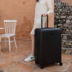 Badgley Mischka Evalyn 3pc Hardside Checked Expandable Spinner Luggage Set -Vera Bradley || Rockland || Disney Shop GUEST 44fb98df 7c19 4ca1 82fc f3166f2c4998