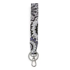 Vera Bradley Wide Loop Keychain -Vera Bradley || Rockland || Disney Shop GUEST 4c5e88dc 1ce5 4e3c 9a12 336f89e67e1a