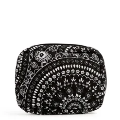 Vera Bradley Women's Cotton Zip-Around Jewelry Folio -Vera Bradley || Rockland || Disney Shop GUEST a17b3ddd 08a9 49ce 9dd8 e12202e79f38