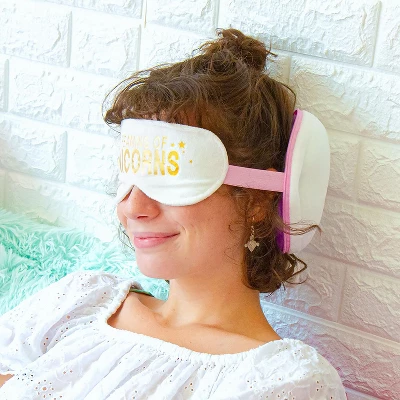 Fashion Angels Style.Lab By Fashion Angels Travel Pillow Eye Mask | Dreaming Of Unicorns 2 Fashion Angels Style.Lab By Fashion Angels Travel Pillow Eye Mask | Dreaming Of Unicorns - Image 2